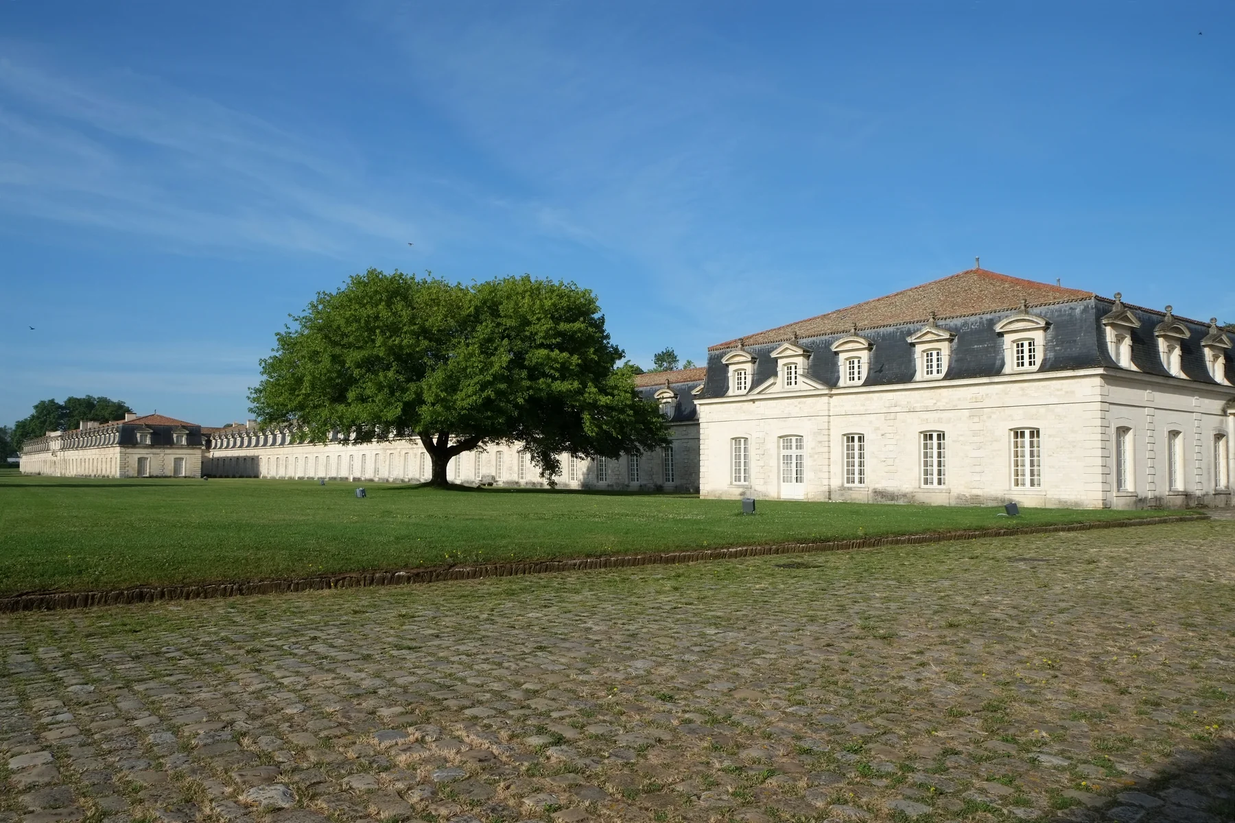 Façade est de la Corderie royale de Rochefort